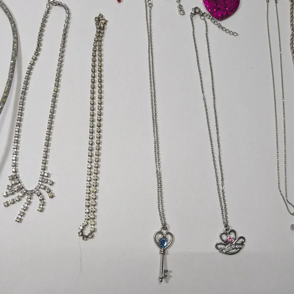 Silver Tone Necklace Lot 23 Fashion Jewelry Ready to Wear Variety Colors Styles